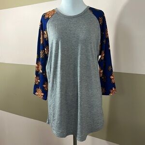 LulaRoe Randy  Classic T L